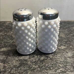 Fenton Vintage Milk Glass White Hobnail Salt and Pepper Shakers. 1930’s.